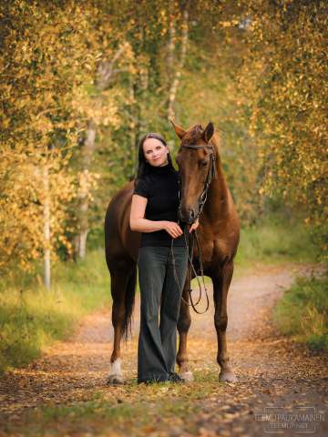 Carlos - newforestinponi - OM521104-edit