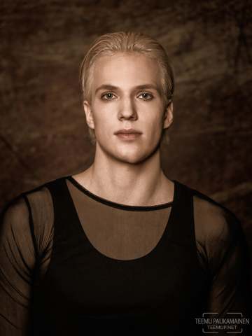 Kalle Pikkuharju - A7C03710-sepia
