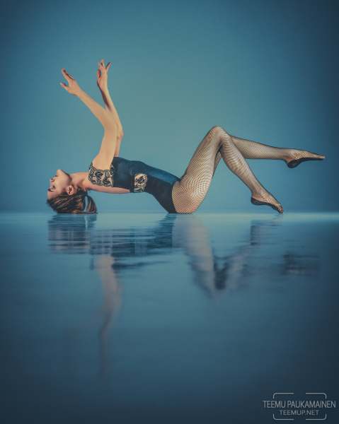 Laura Savolainen - A7C13471-edit5
